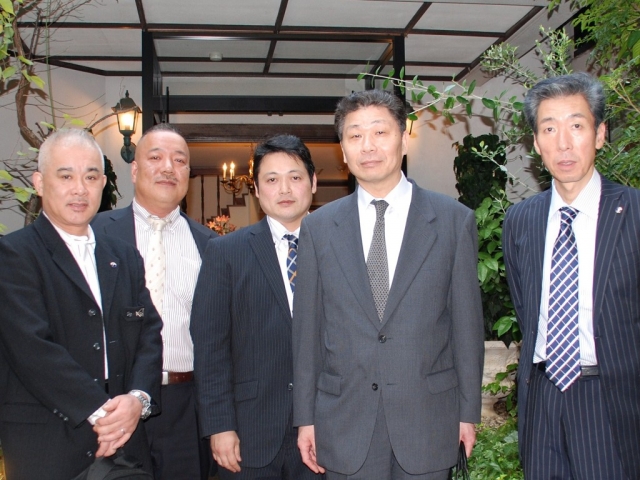 港支部の幹事会員の皆さん