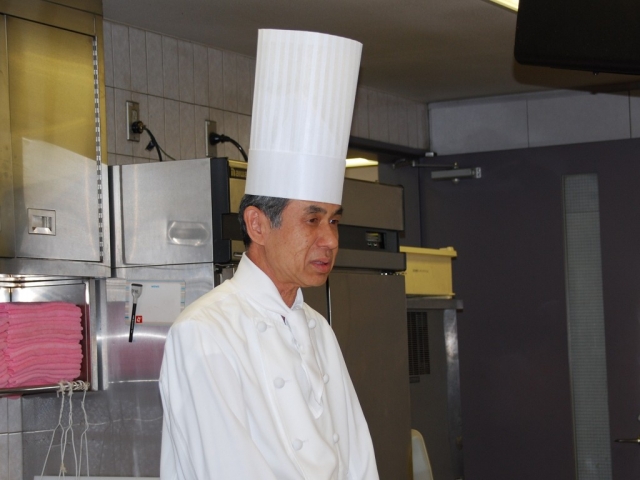 「一緒に取り組んだ人の名前を覚えて」と佐藤孝太支部長