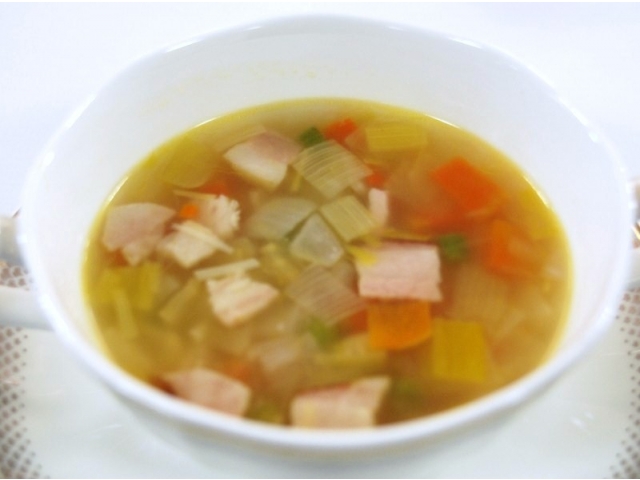 野菜たっぷりのスープ