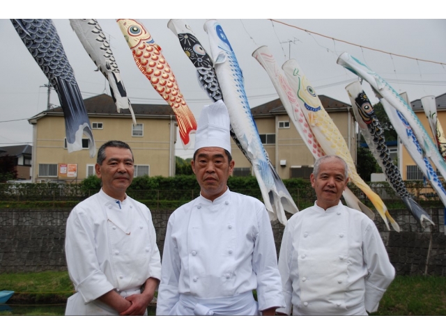 左から田中隆氏、横澤孝行氏、蘓来洋一氏