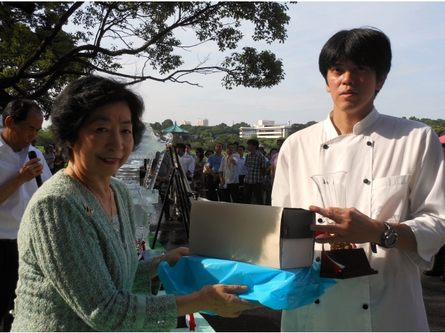 名誉顧問賞の五十嵐章信さん