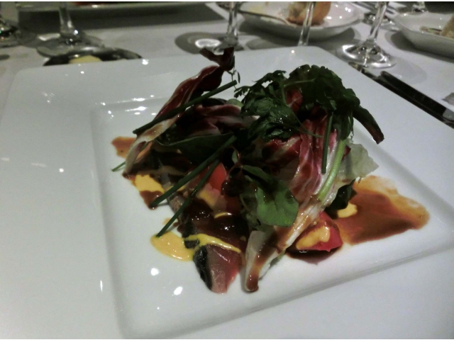 Salade de Bonite brûlé sauce moutarde