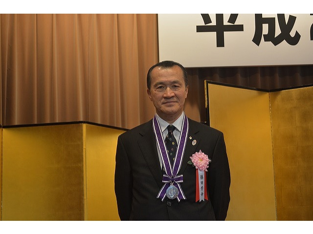 藤田　芳幸氏