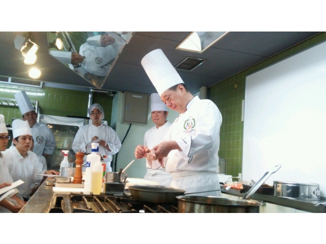 師範　沼尻総料理長