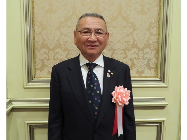 村田　眞吾氏