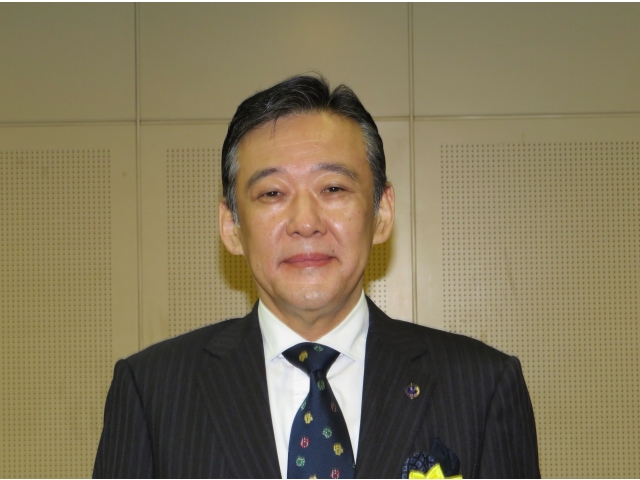 松山　昌樹　氏