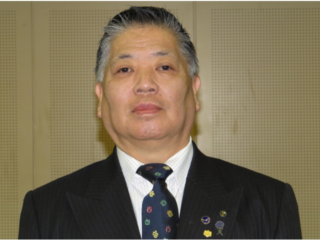 村岡　祐史　氏