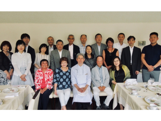 全員で記念撮影