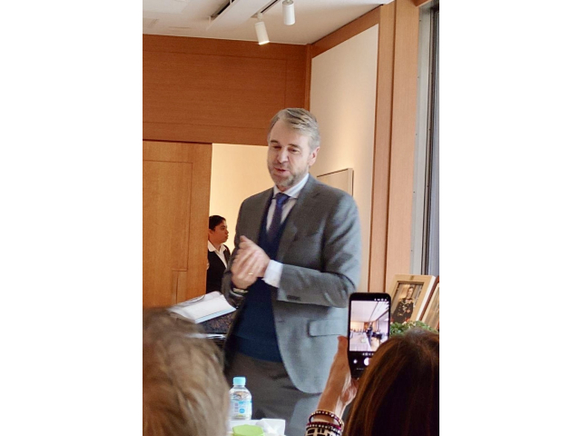 デンマーク王国大使　挨拶