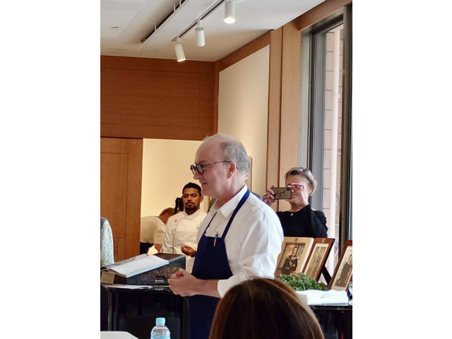 JOHN KOFOD氏 挨拶・スタート