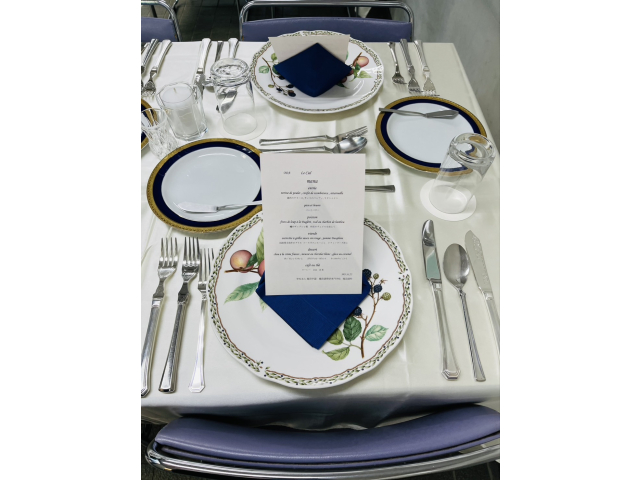 学園祭ではお客様へも販売を致しました。