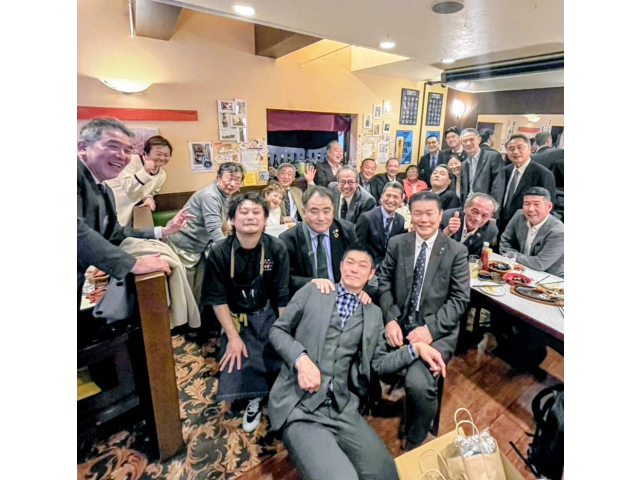 井上シェフを囲み集合写真