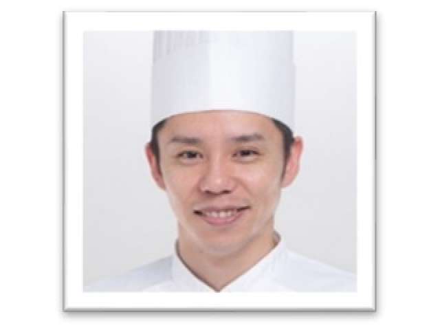 コーポレートジェラティエーレ・パティシエ										萩野 慎太郎　講師										