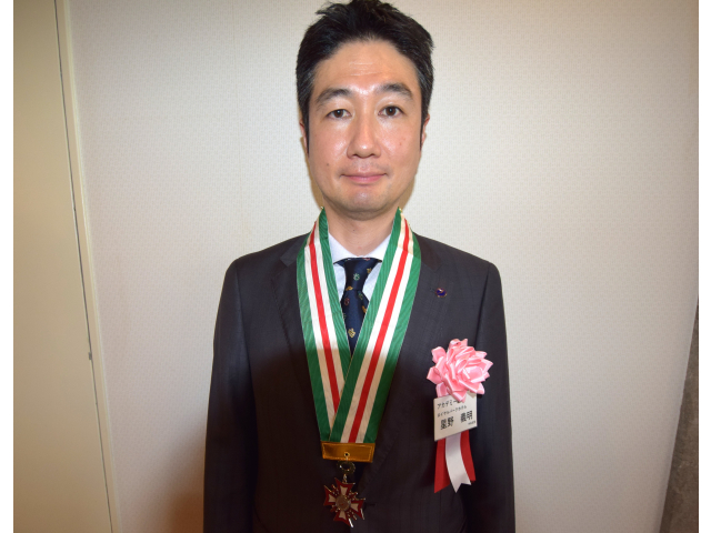 アカデミー銀メダル表彰　星野義明氏