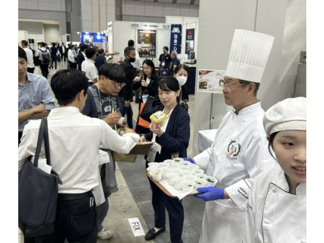 豆乳と東京野菜を使った担々麵いかがですか～！