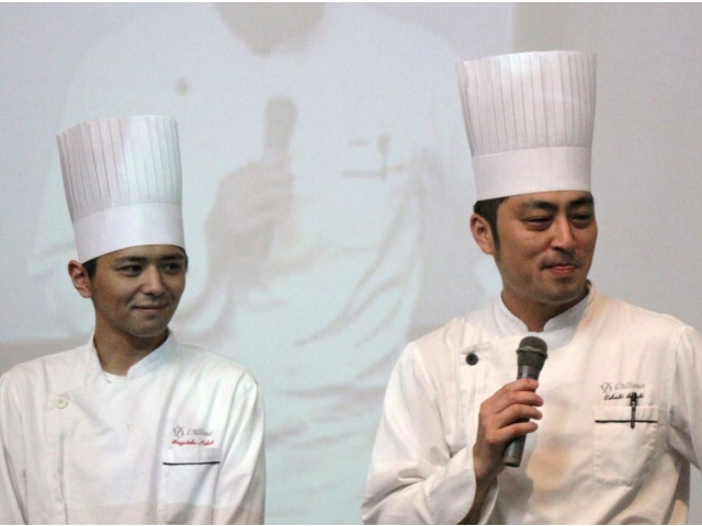 右から鈴木シェフ、中田パティシエ