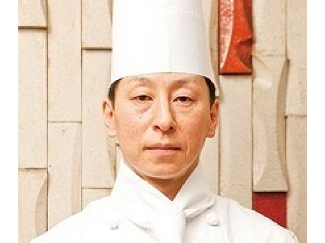 安本英明
