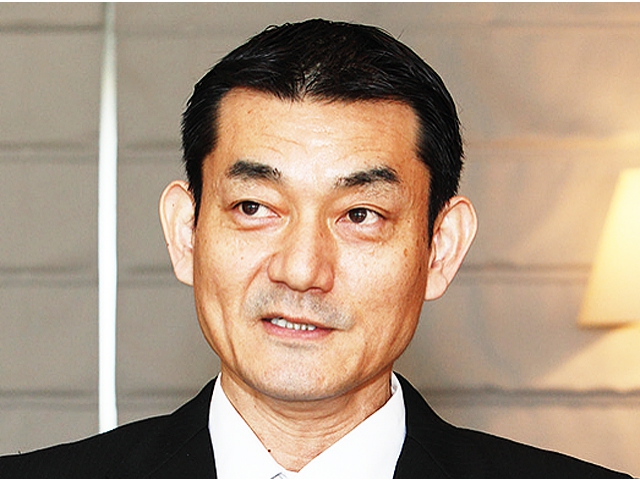 シンフォニークルーズ副料理長中村徹也