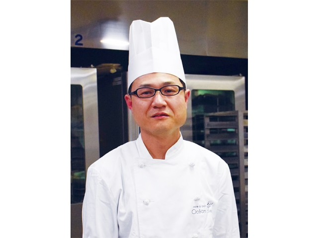 橋本高広氏